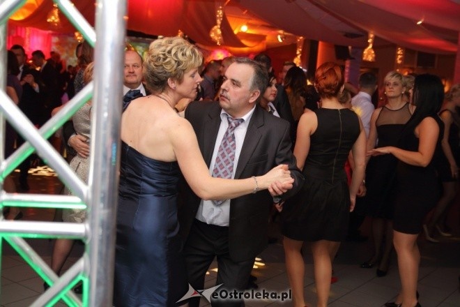 Ostrołęka: Zobacz jak Nowy Rok przywitali goście sali bankietowej Elba Bis [01.01.2015] - zdjęcie #12 - eOstroleka.pl