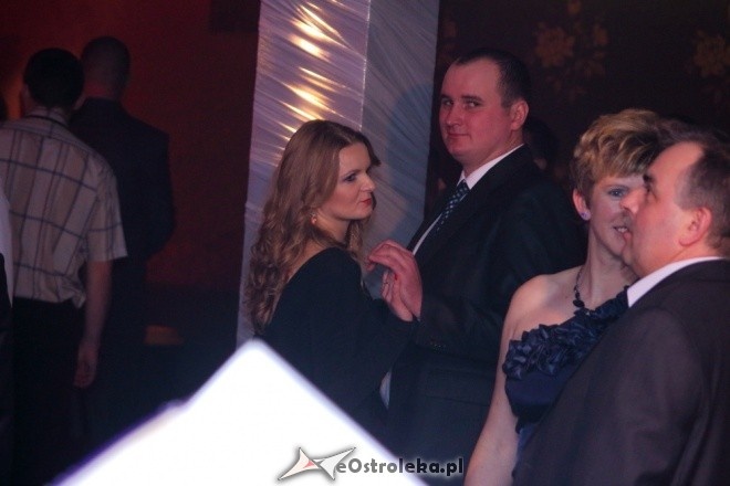 Ostrołęka: Zobacz jak Nowy Rok przywitali goście sali bankietowej Elba Bis [01.01.2015] - zdjęcie #6 - eOstroleka.pl