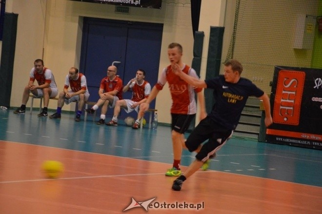 Nocna Liga Futsalu - 4. kolejka [02.01.2015] - zdjęcie #39 - eOstroleka.pl