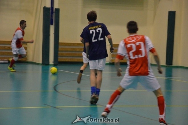 Nocna Liga Futsalu - 4. kolejka [02.01.2015] - zdjęcie #24 - eOstroleka.pl