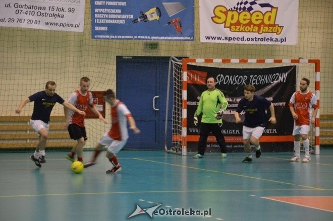 Nocna Liga Futsalu - 4. kolejka [02.01.2015] - zdjęcie #26 - eOstroleka.pl