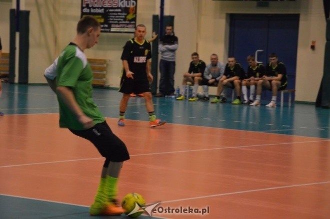 Nocna Liga Futsalu - 4. kolejka [02.01.2015] - zdjęcie #45 - eOstroleka.pl