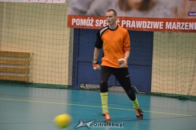 Nocna Liga Futsalu - 4. kolejka [02.01.2015] - zdjęcie #64 - eOstroleka.pl