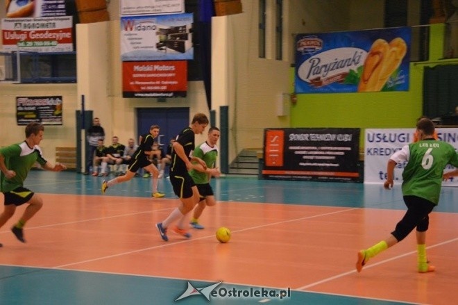 Nocna Liga Futsalu - 4. kolejka [02.01.2015] - zdjęcie #14 - eOstroleka.pl
