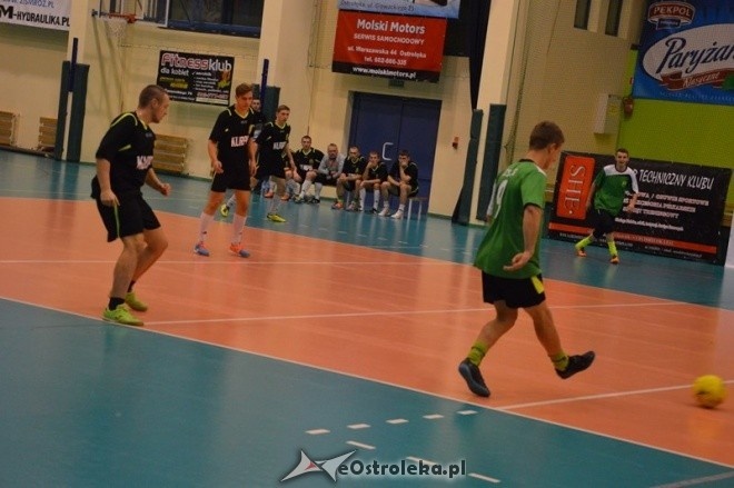 Nocna Liga Futsalu - 4. kolejka [02.01.2015] - zdjęcie #90 - eOstroleka.pl