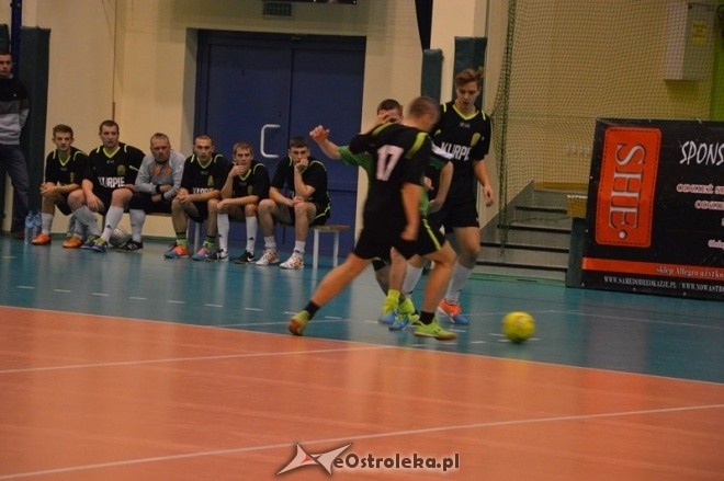 Nocna Liga Futsalu - 4. kolejka [02.01.2015] - zdjęcie #91 - eOstroleka.pl
