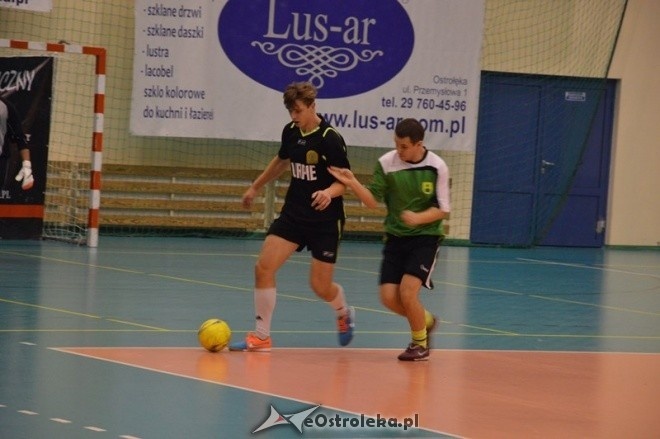 Nocna Liga Futsalu - 4. kolejka [02.01.2015] - zdjęcie #9 - eOstroleka.pl