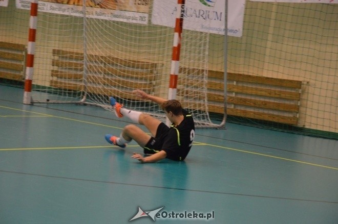 Nocna Liga Futsalu - 4. kolejka [02.01.2015] - zdjęcie #7 - eOstroleka.pl