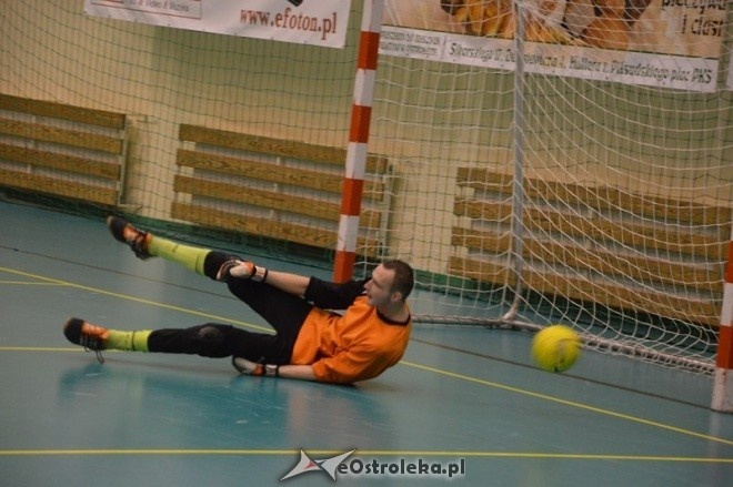 Nocna Liga Futsalu - 4. kolejka [02.01.2015] - zdjęcie #5 - eOstroleka.pl