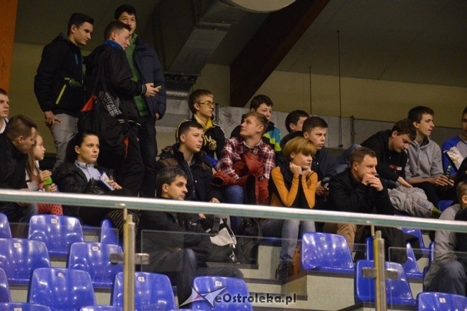 Nocna Liga Futsalu - 4. kolejka [02.01.2015] - zdjęcie #17 - eOstroleka.pl