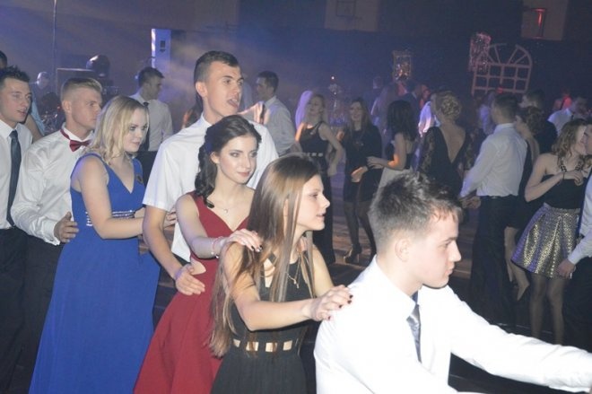 Studniówka III LO [03.01.2014] - zdjęcie #100 - eOstroleka.pl