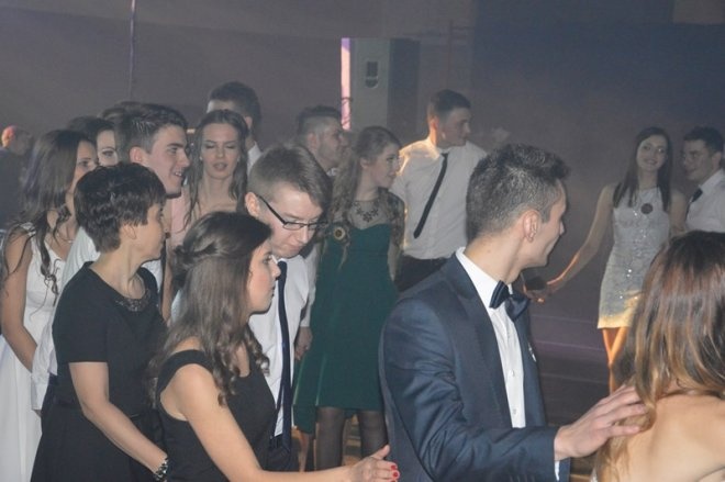 Studniówka III LO [03.01.2014] - zdjęcie #89 - eOstroleka.pl