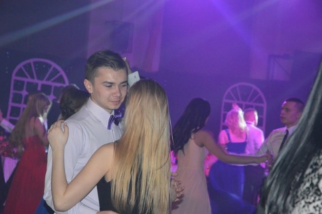 Studniówka III LO [03.01.2014] - zdjęcie #77 - eOstroleka.pl