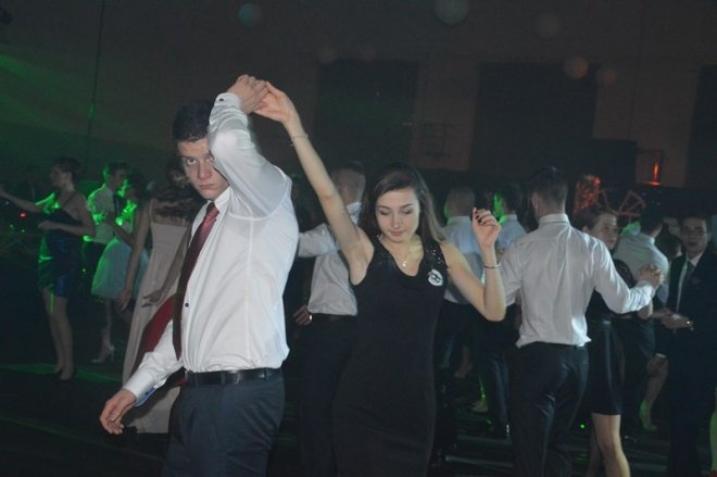 Studniówka III LO [03.01.2014] - zdjęcie #54 - eOstroleka.pl