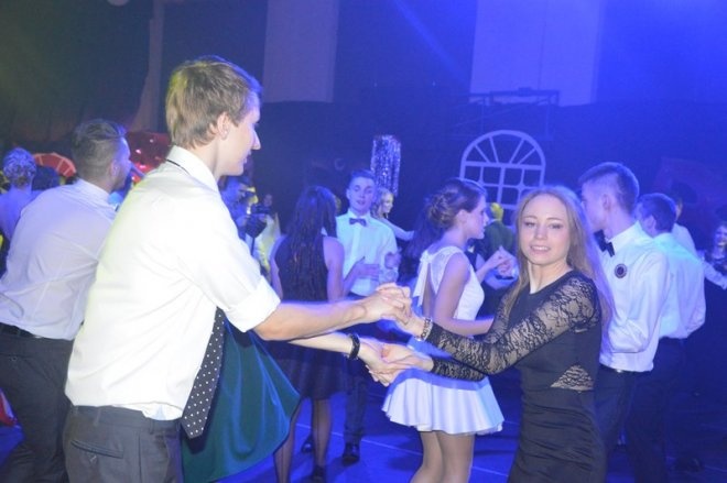 Studniówka III LO [03.01.2014] - zdjęcie #43 - eOstroleka.pl