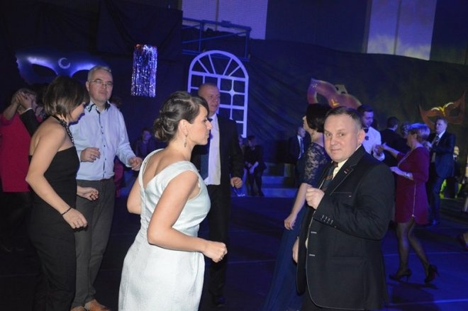 Studniówka III LO [03.01.2014] - zdjęcie #39 - eOstroleka.pl