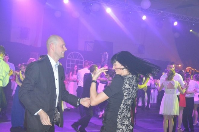 Studniówka III LO [03.01.2014] - zdjęcie #35 - eOstroleka.pl