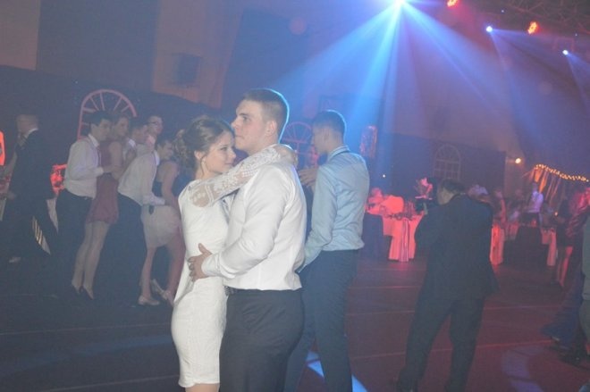 Studniówka III LO [03.01.2014] - zdjęcie #36 - eOstroleka.pl