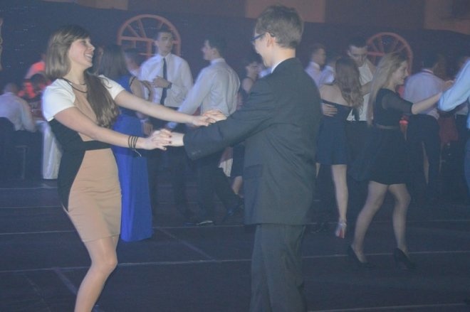 Studniówka III LO [03.01.2014] - zdjęcie #34 - eOstroleka.pl