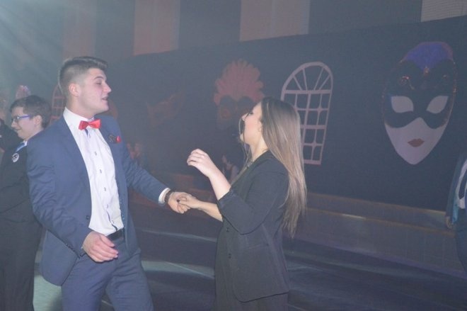 Studniówka III LO [03.01.2014] - zdjęcie #33 - eOstroleka.pl