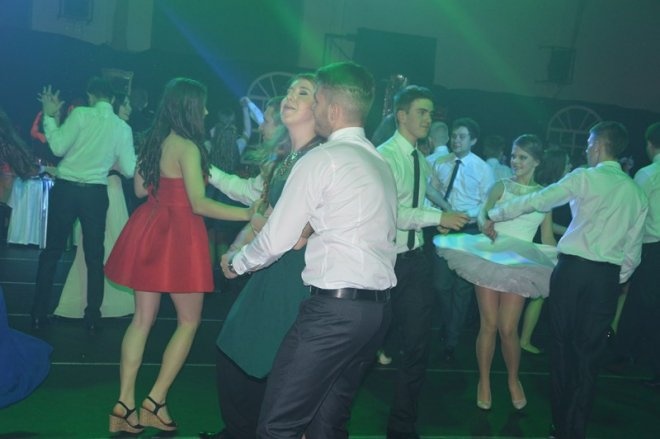 Studniówka III LO [03.01.2014] - zdjęcie #25 - eOstroleka.pl