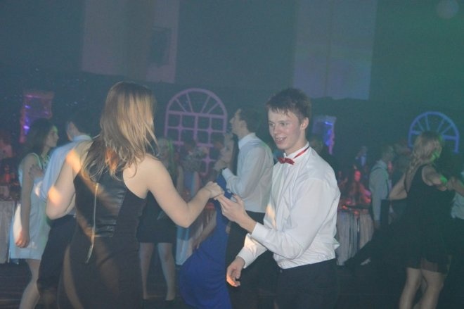 Studniówka III LO [03.01.2014] - zdjęcie #10 - eOstroleka.pl