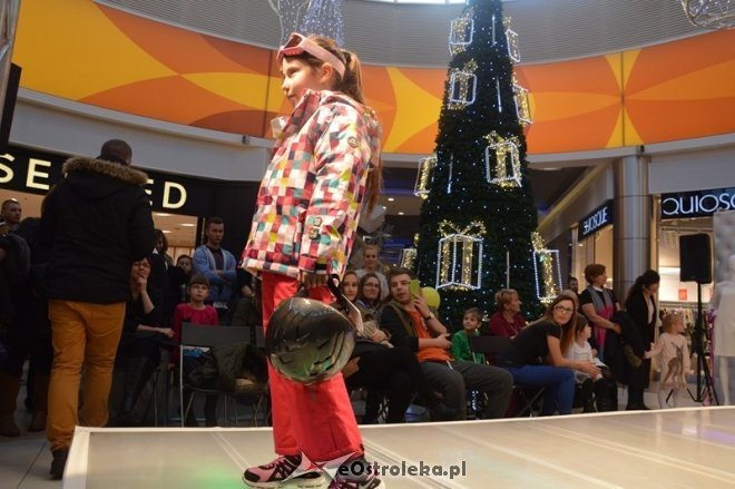 Pokaz mody w Galerii Bursztynowej [04.01.2014] - zdjęcie #26 - eOstroleka.pl