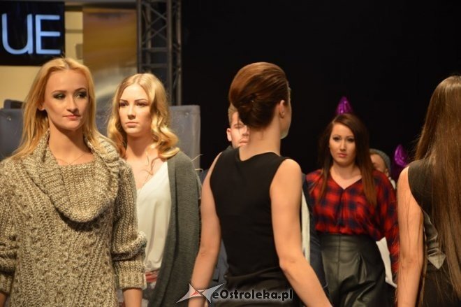 Pokaz mody w Galerii Bursztynowej [04.01.2014] - zdjęcie #68 - eOstroleka.pl