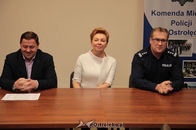 Ostrołęka: X edycja kursu Bądź Bezpieczna wystartowała [07.01.2015] - zdjęcie #20 - eOstroleka.pl