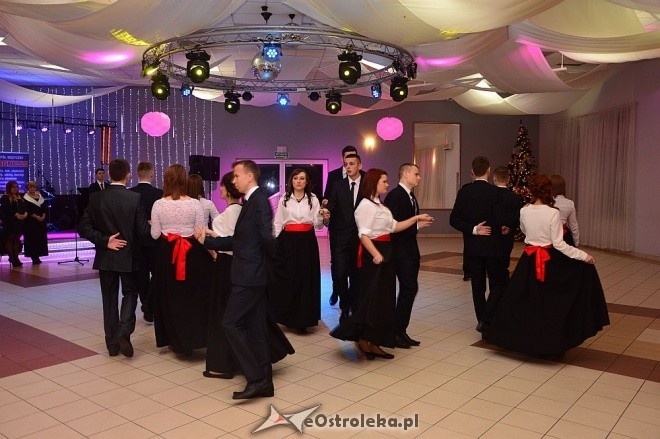 Studniówka Zespołu Szkół Zawodowych Nr 3 [10.01.2014] - zdjęcie #91 - eOstroleka.pl