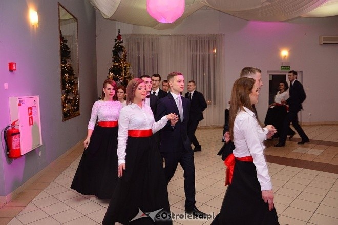 Studniówka Zespołu Szkół Zawodowych Nr 3 [10.01.2014] - zdjęcie #63 - eOstroleka.pl