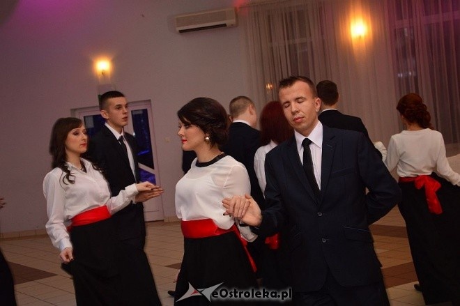 Studniówka Zespołu Szkół Zawodowych Nr 3 [10.01.2014] - zdjęcie #61 - eOstroleka.pl