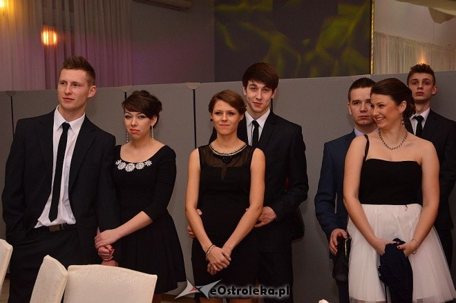 Studniówka Zespołu Szkół Zawodowych Nr 3 [10.01.2014] - zdjęcie #49 - eOstroleka.pl