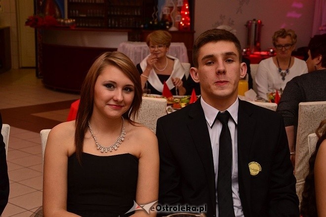 Studniówka Zespołu Szkół Zawodowych Nr 3 [10.01.2014] - zdjęcie #43 - eOstroleka.pl