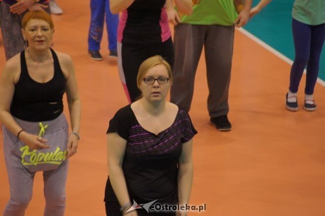 Maraton Zumby w hali im. A. Gołasia [17.01.2015] - zdjęcie #42 - eOstroleka.pl