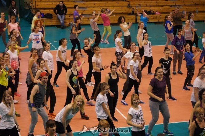 Maraton Zumby w hali im. A. Gołasia [17.01.2015] - zdjęcie #34 - eOstroleka.pl