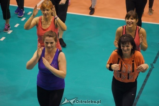 Maraton Zumby w hali im. A. Gołasia [17.01.2015] - zdjęcie #30 - eOstroleka.pl