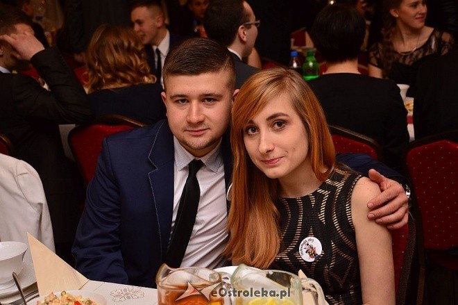 Studniówka ZSZ nr 2 w Ostrołęce [17.01.2015] - zdjęcie #3 - eOstroleka.pl