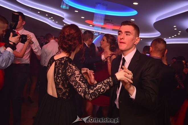 Studniówka I LO [17.01.2015] - zdjęcie #28 - eOstroleka.pl