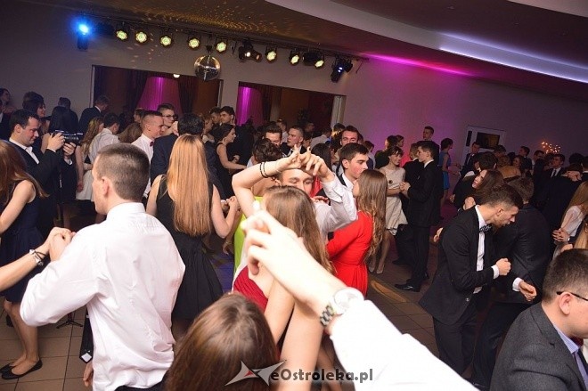 Studniówka I LO [17.01.2015] - zdjęcie #16 - eOstroleka.pl