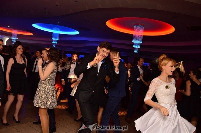 Studniówka I LO [17.01.2015] - zdjęcie #39 - eOstroleka.pl