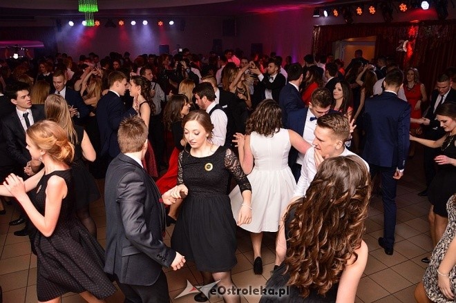 Studniówka I LO [17.01.2015] - zdjęcie #21 - eOstroleka.pl