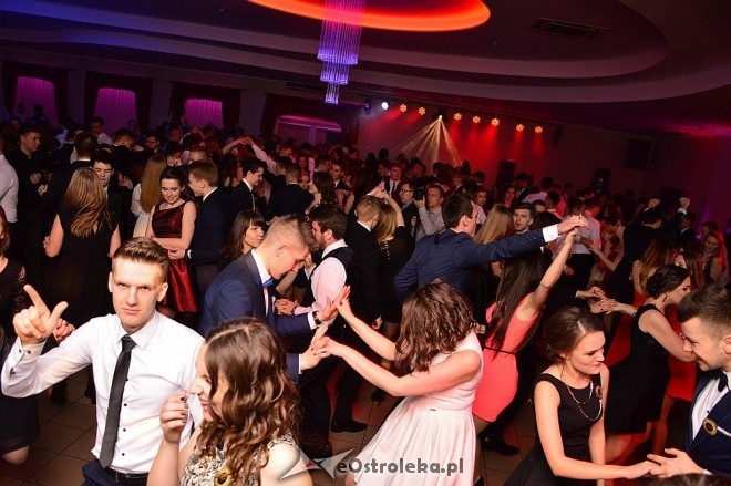 Studniówka I LO [17.01.2015] - zdjęcie #19 - eOstroleka.pl