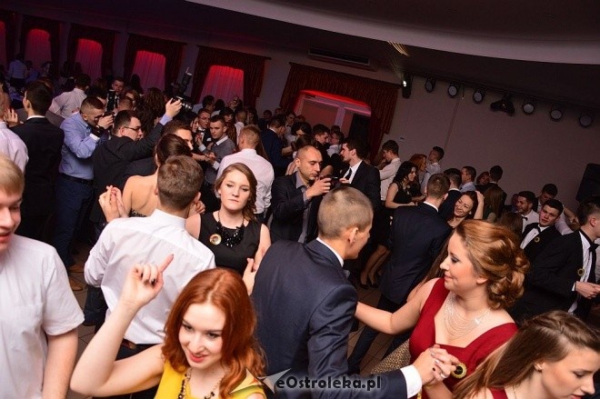 Studniówka I LO [17.01.2015] - zdjęcie #7 - eOstroleka.pl