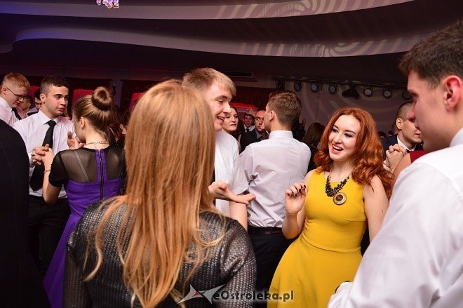 Studniówka I LO [17.01.2015] - zdjęcie #5 - eOstroleka.pl