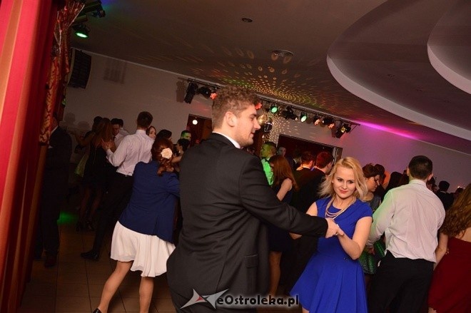 Studniówka I LO [17.01.2015] - zdjęcie #3 - eOstroleka.pl