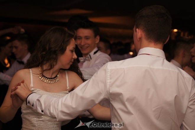 Studniówka II LO [17.01.2015] - zdjęcie #35 - eOstroleka.pl