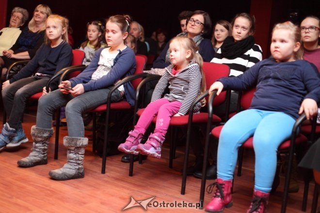 „Babciu, jakie znasz bajki?” w wykonaniu słuchaczy OUTW [23.01.2015] - zdjęcie #18 - eOstroleka.pl