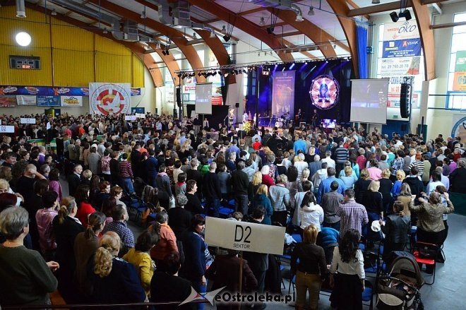 XII Ostrołęckie Spotkanie Charyzmatyczne 2015 [31.01.2015] - zdjęcie #23 - eOstroleka.pl