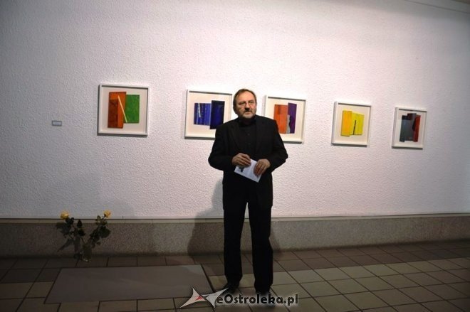 Wernisaż wystawy malarskiej KU ABSTRAKCJI [05.02.2015] - zdjęcie #39 - eOstroleka.pl